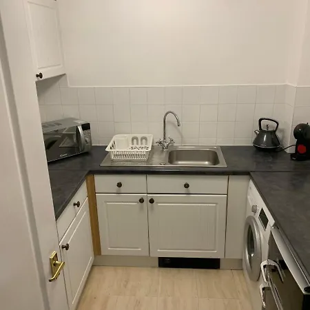 Monkbridge Centre With Parking Διαμέρισμα *