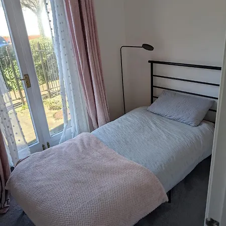 Monkbridge Centre With Parking * York